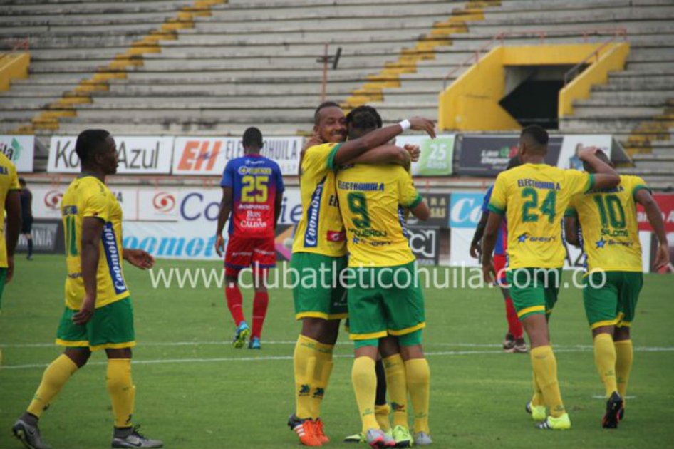 Con una goleada, el Huila le quitó el invicto al Pasto
