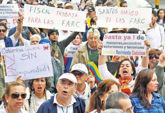 Uribismo saldrá a las calles el 2 de abril