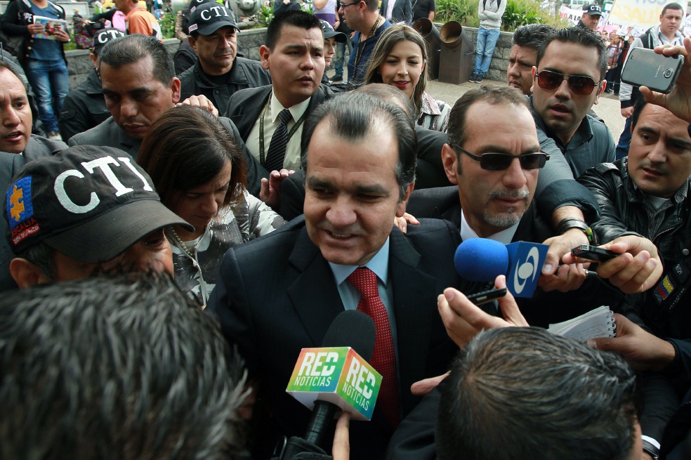 El excandidato presidencial por el Centro Democrático, Óscar Iván Zuluaga, denunció al almirante (r) Álvaro Echandía. / EFE
