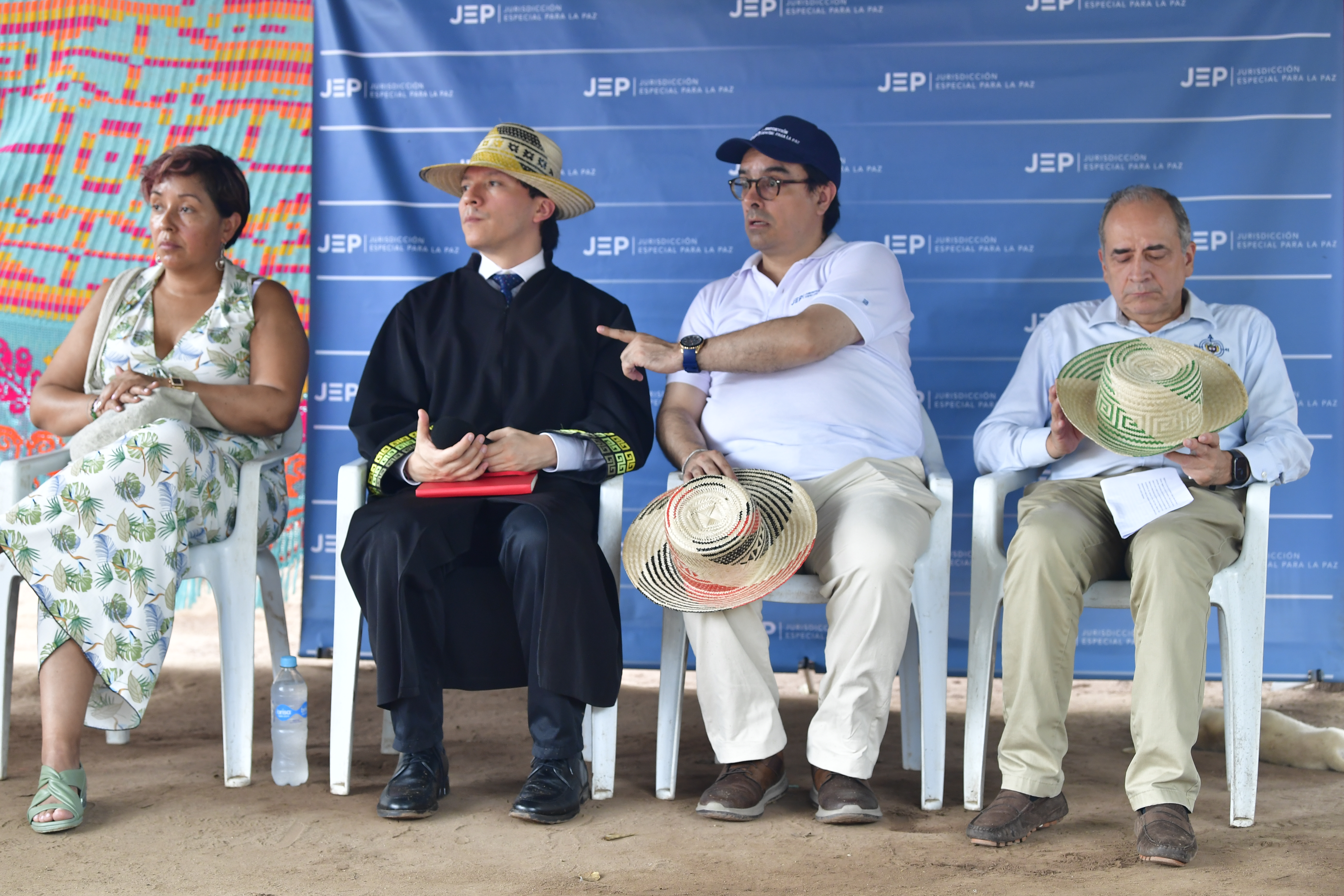 Acto de perdón en La Guajira por parte de Jurisdicción Especial para la Paz (JEP) por un caso de Falsos Positivos