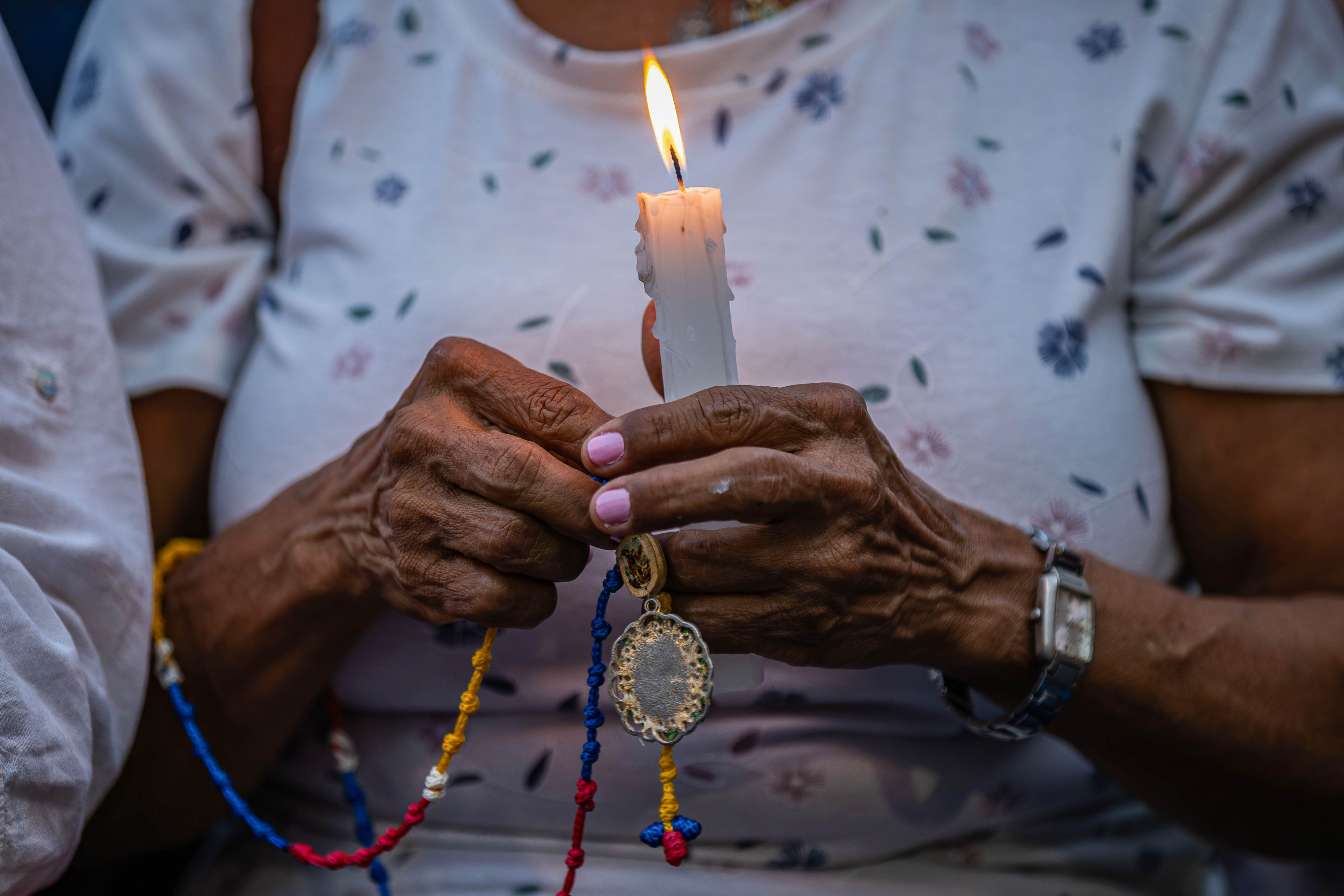 Venezuela: duelo por los fallecidos en protestas y por los restos de la democracia
