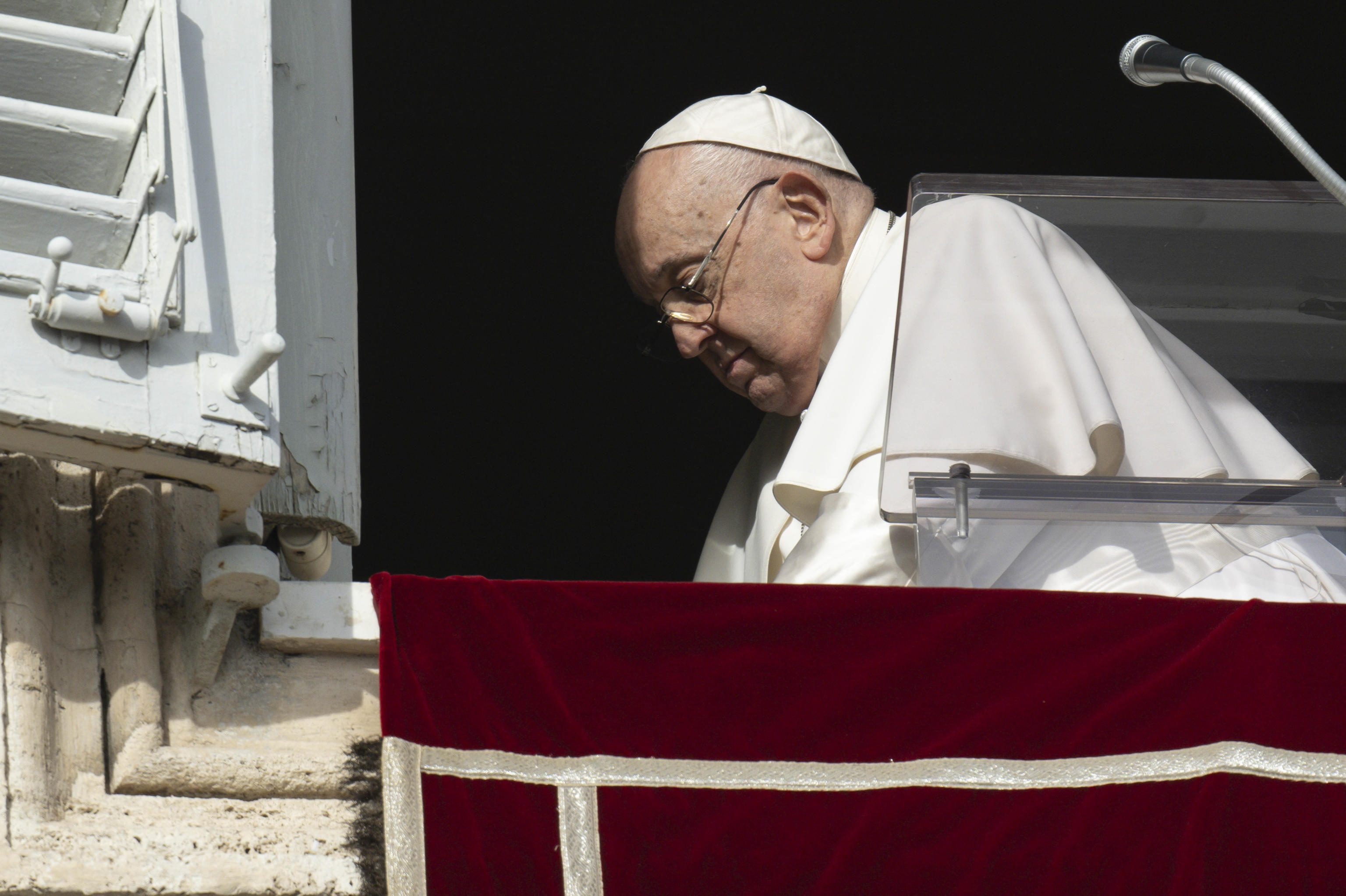 El papa pide rezar por las víctimas del derrumbe en vía Quibdó-Medellín