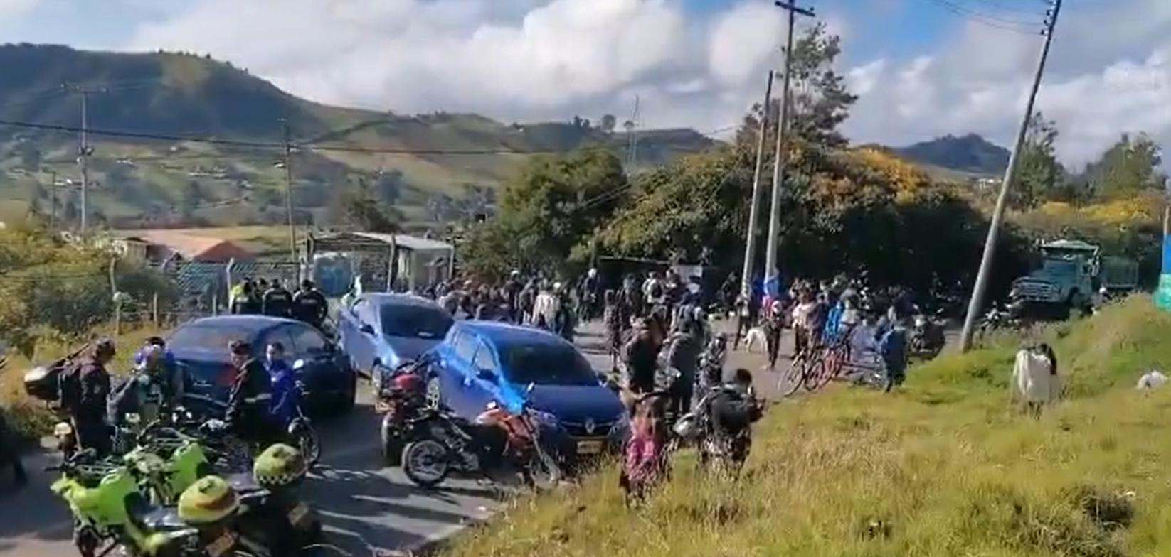 Movilidad 27 de agosto: se recupera la movilidad en La Macarena tras disturbios