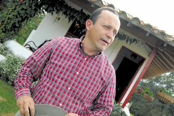Testigo clave contra Santiago Uribe puede acogerse a la JEP