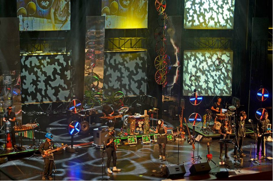 El arte de hacer música con materiales reciclados
