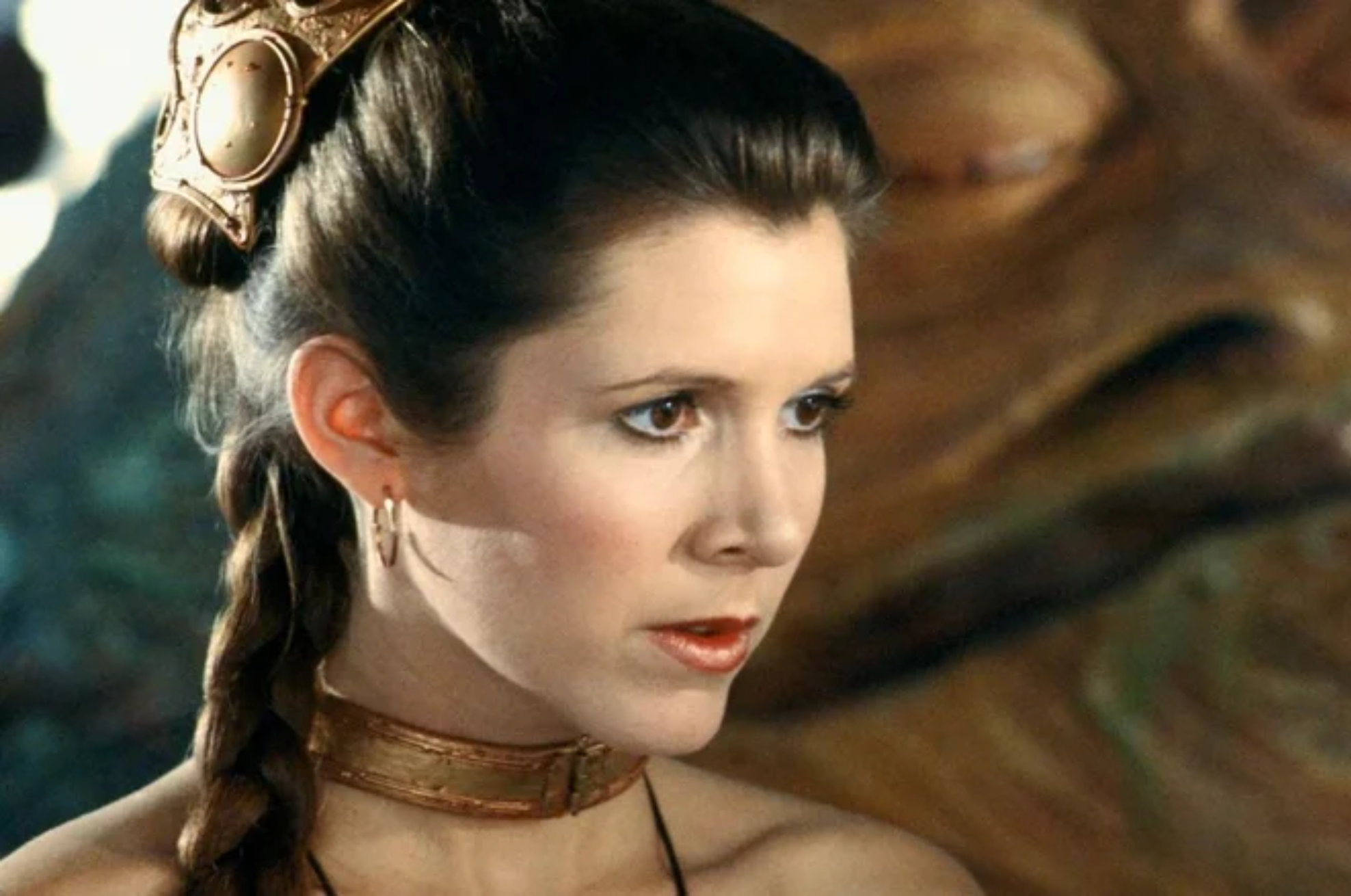 Subastan el bikini dorado de la princesa Leia de “Star Wars” por US$175.000