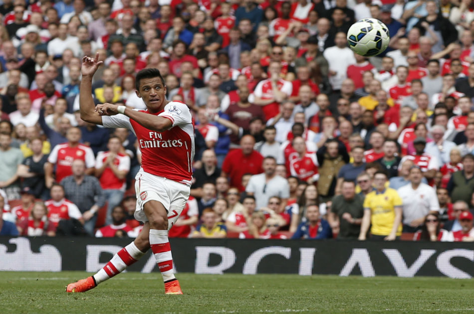 Arsenal y Manchester City empataron 2-2 con goles de latinomericanos