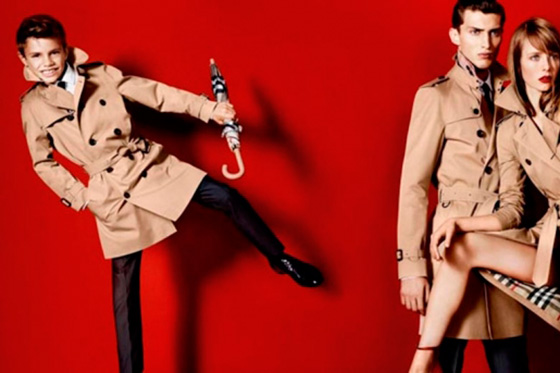 Romeo, hijo de David y Victoria Beckham debutó como modelo