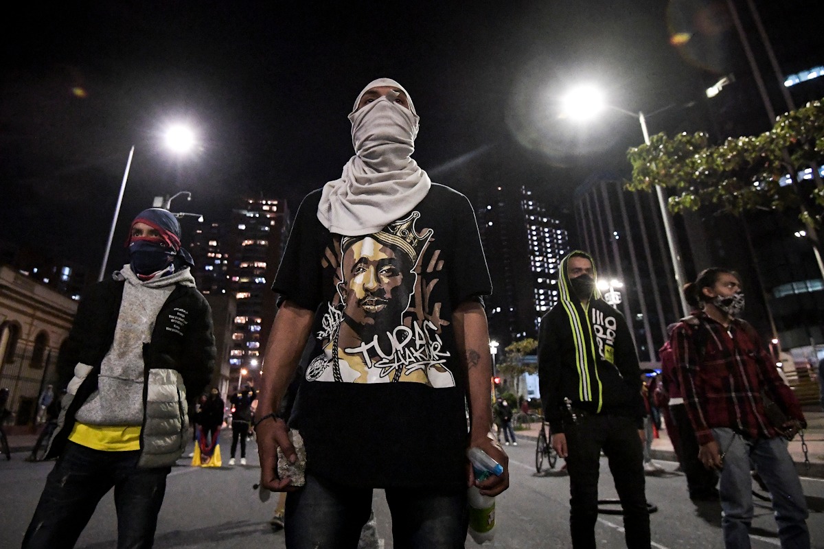 Protestas en el centro de Bogotá hasta altas horas de la noche