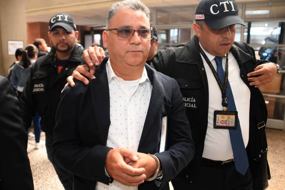 Exdirector de La Modelo, a la cárcel mientras es investigado