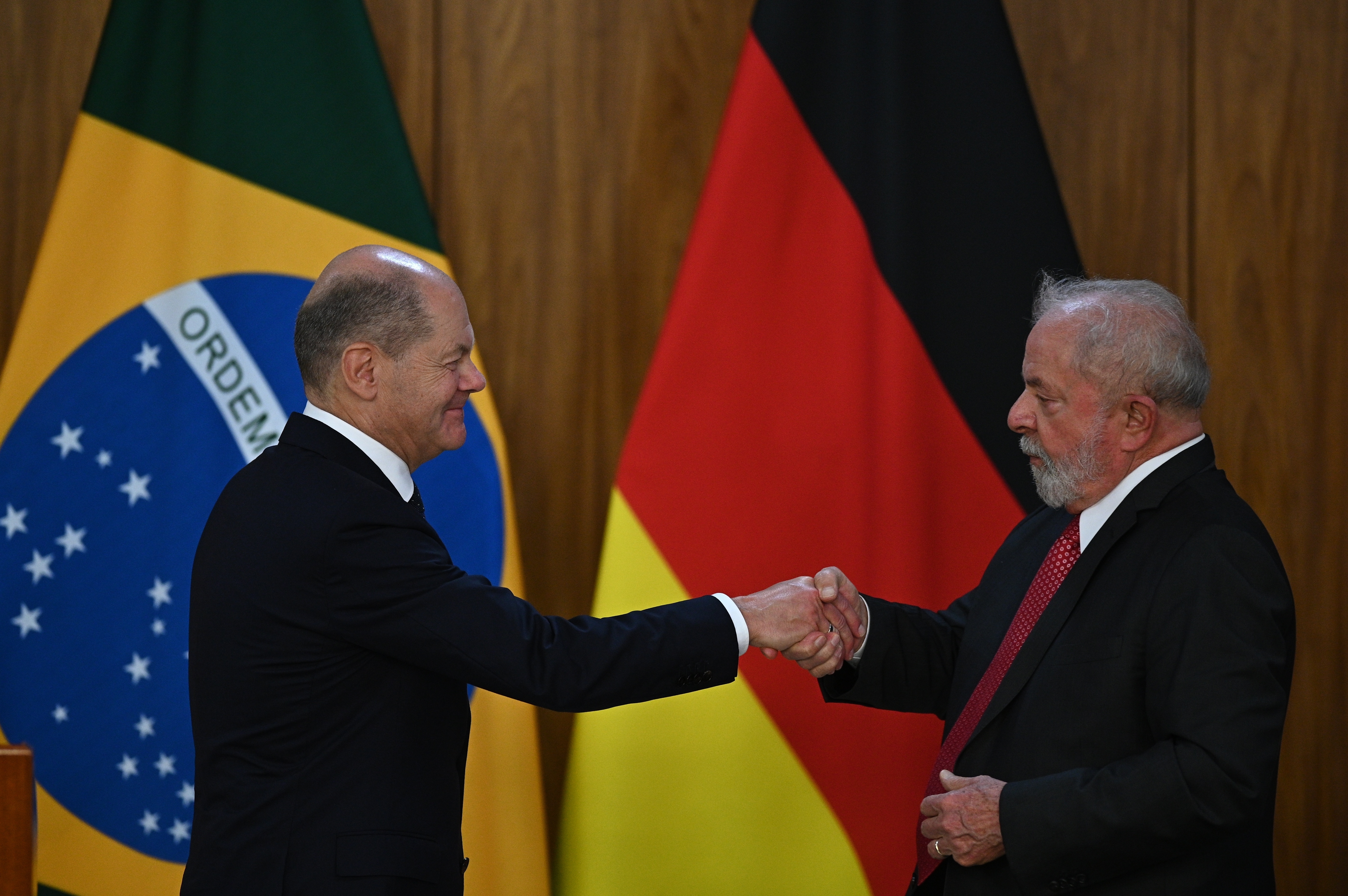 Lula propone crear un nuevo organismo para buscar la paz entre Rusia y Ucrania