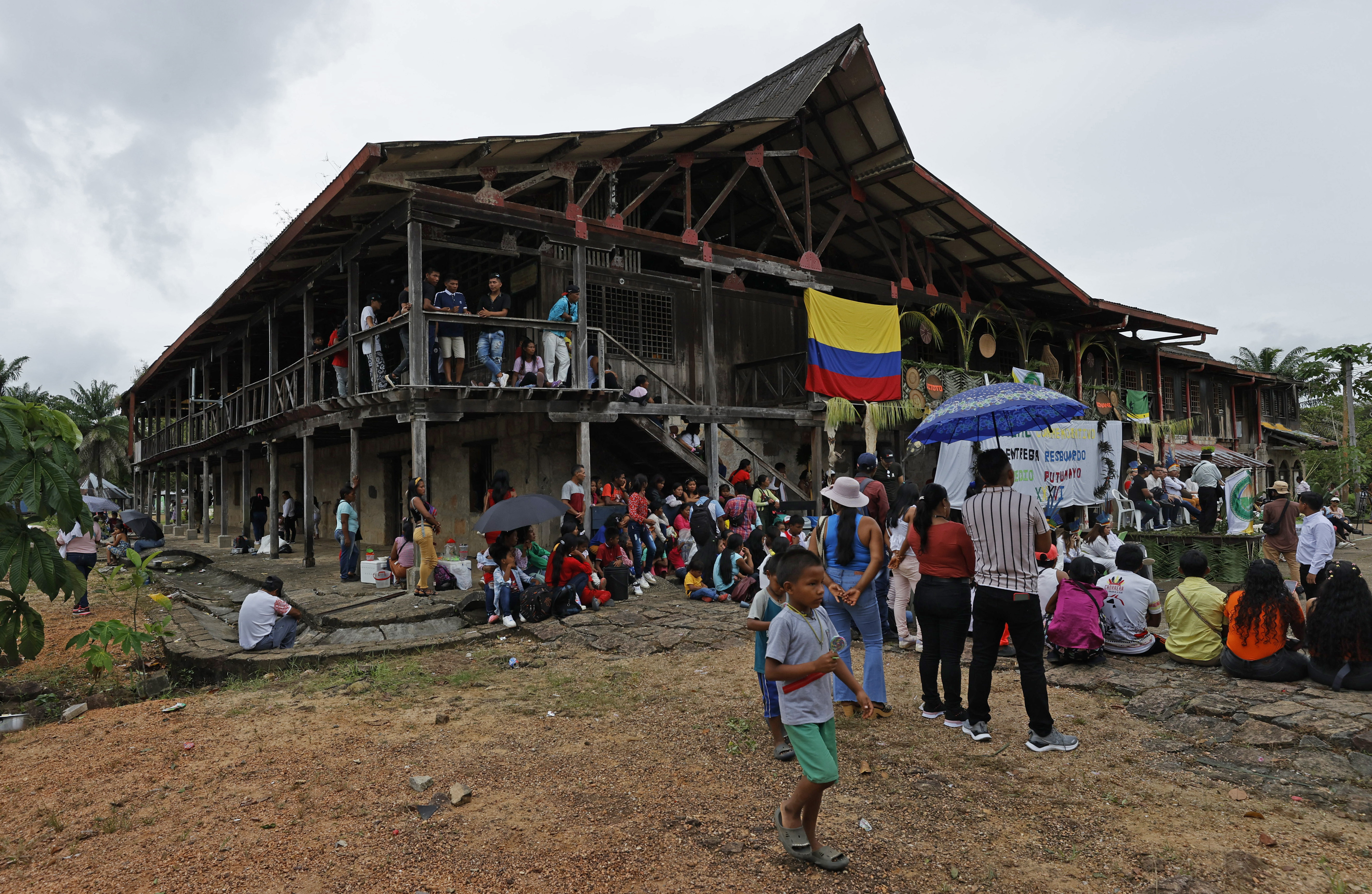 Caucho y otros tráficos: un siglo de violencia contra indígenas amazónicos de Colombia