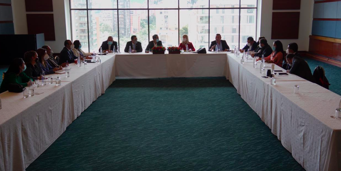 Partido de la U radicará una reforma para reducir requisito de edad para aspirar al Congreso
