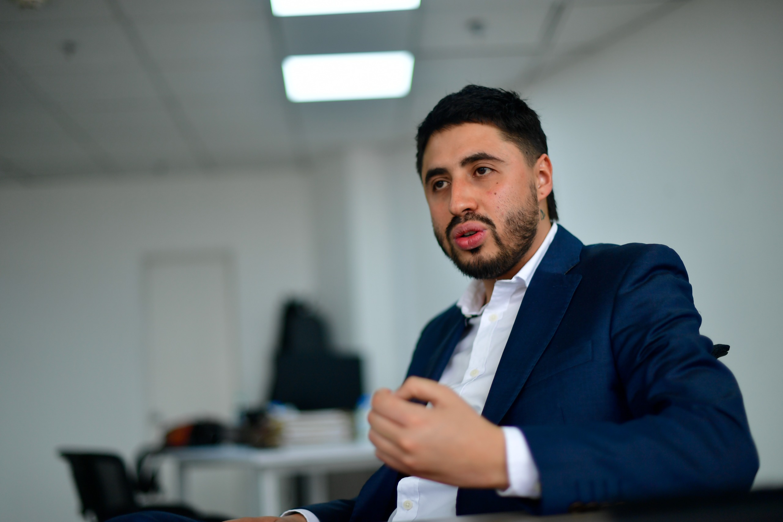El viceministro de Juventudes, Pablo Zabala, en entrevista con El Espectador.