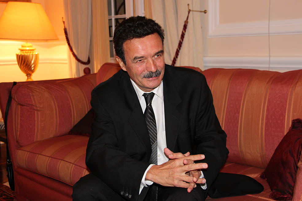 De ‘Le Monde’ a ‘Mediapart’: Edwy Plenel revoluciona la prensa digital francesa