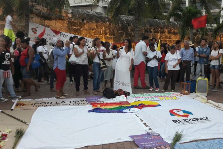 Cartageneros apoyaron acuerdo de paz en la Torre del Reloj