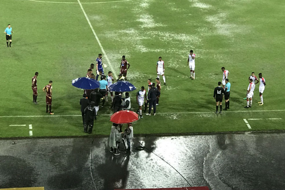Con lluvia y todo, Deportes Tolima venció al Once Caldas en Manizales