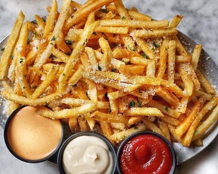 El secreto de las papas fritas perfectas es un solo ingrediente que de seguro no te imaginas. Aprende a prepararlas de la forma más crocante y deliciosa.