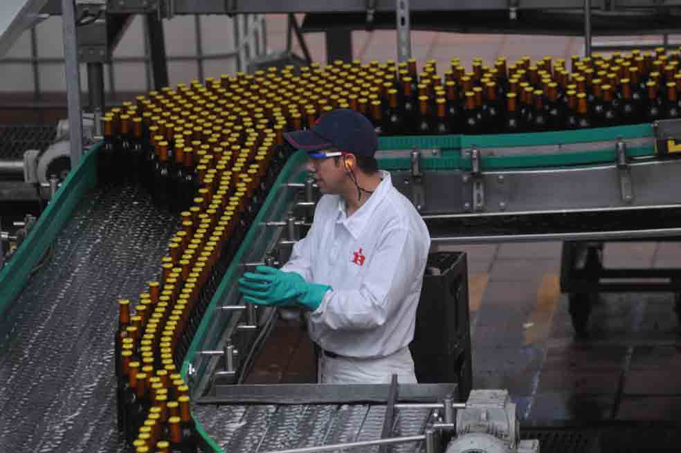 Bavaria pide que sus botellas sean obras de arte
