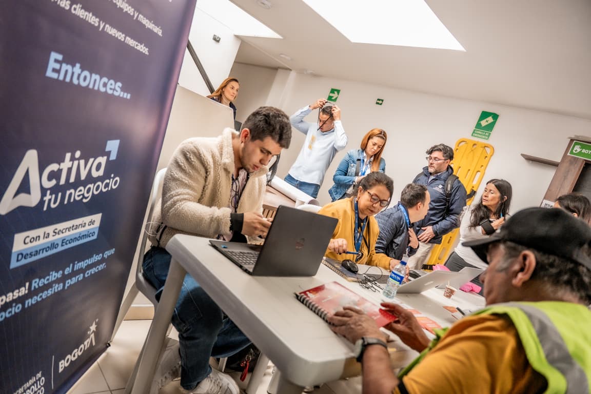 Distrito realiza feria para pequeños negocios con oferta de ayudas e incentivos