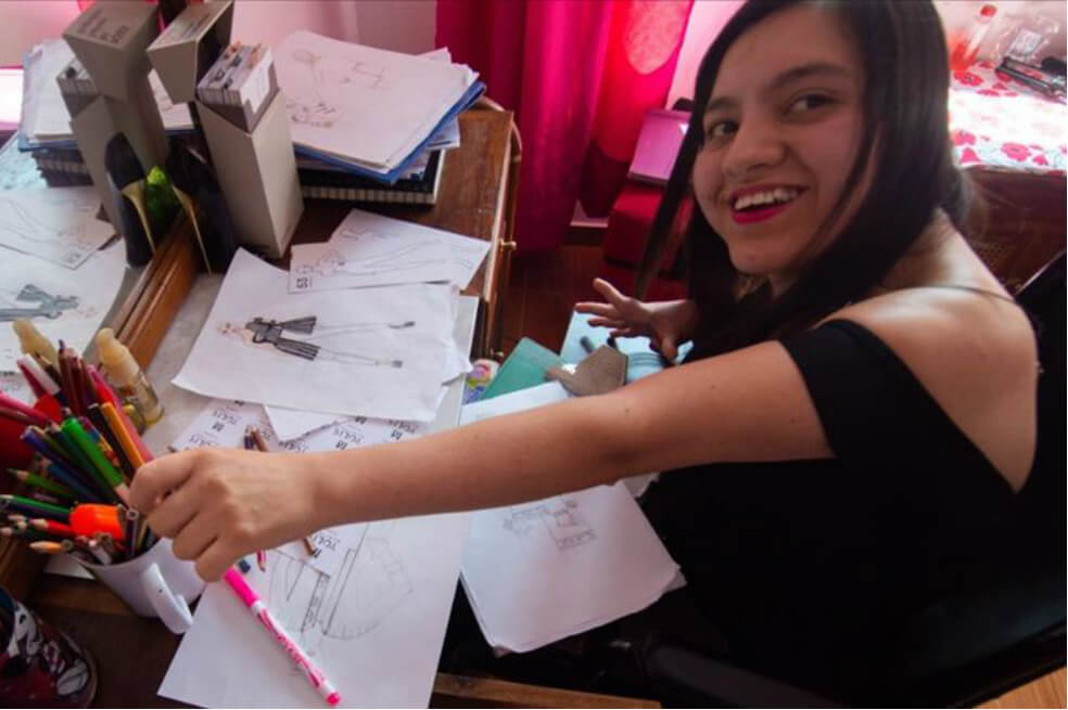 La joven con cuadriplejia que se abre paso en el mundo de la moda