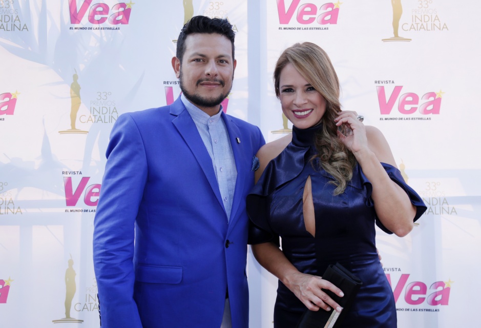 Amador Padilla está en UCI. Su esposa Mónica Hernández pide oración: “tengo fe”