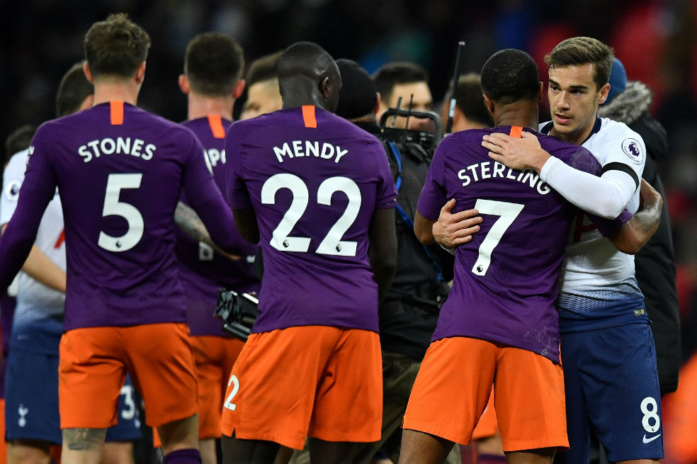 El Manchester City derrota al Tottenham y arrebata el liderato al Liverpool