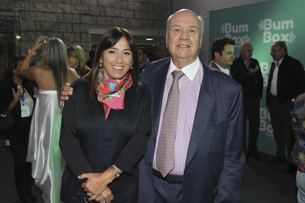 Sociales Lanzamiento Bumbox podcast en colombia 2020 VEA