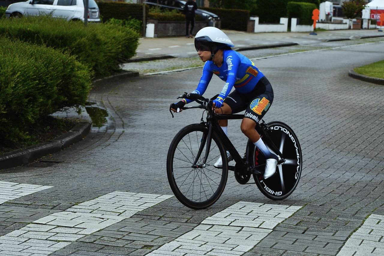 Paula Caballero logró la primera medalla para Colombia en el Mundial de Ruta 2024