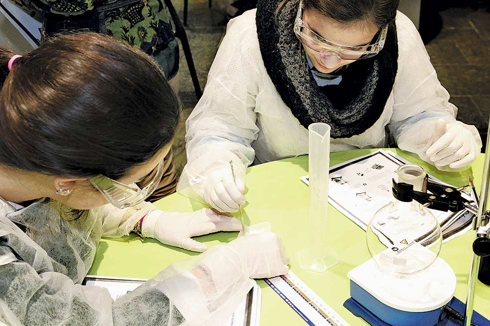 En diciembre de 2013 Colciencias lanzó en Boston (EE.UU.) el programa de repatriación de científicos. Xplore Health