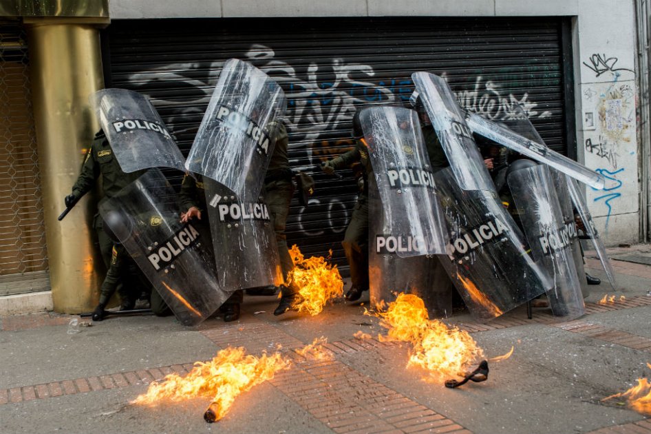 Al menos 16 heridos al termino de marchas del Día del Trabajo