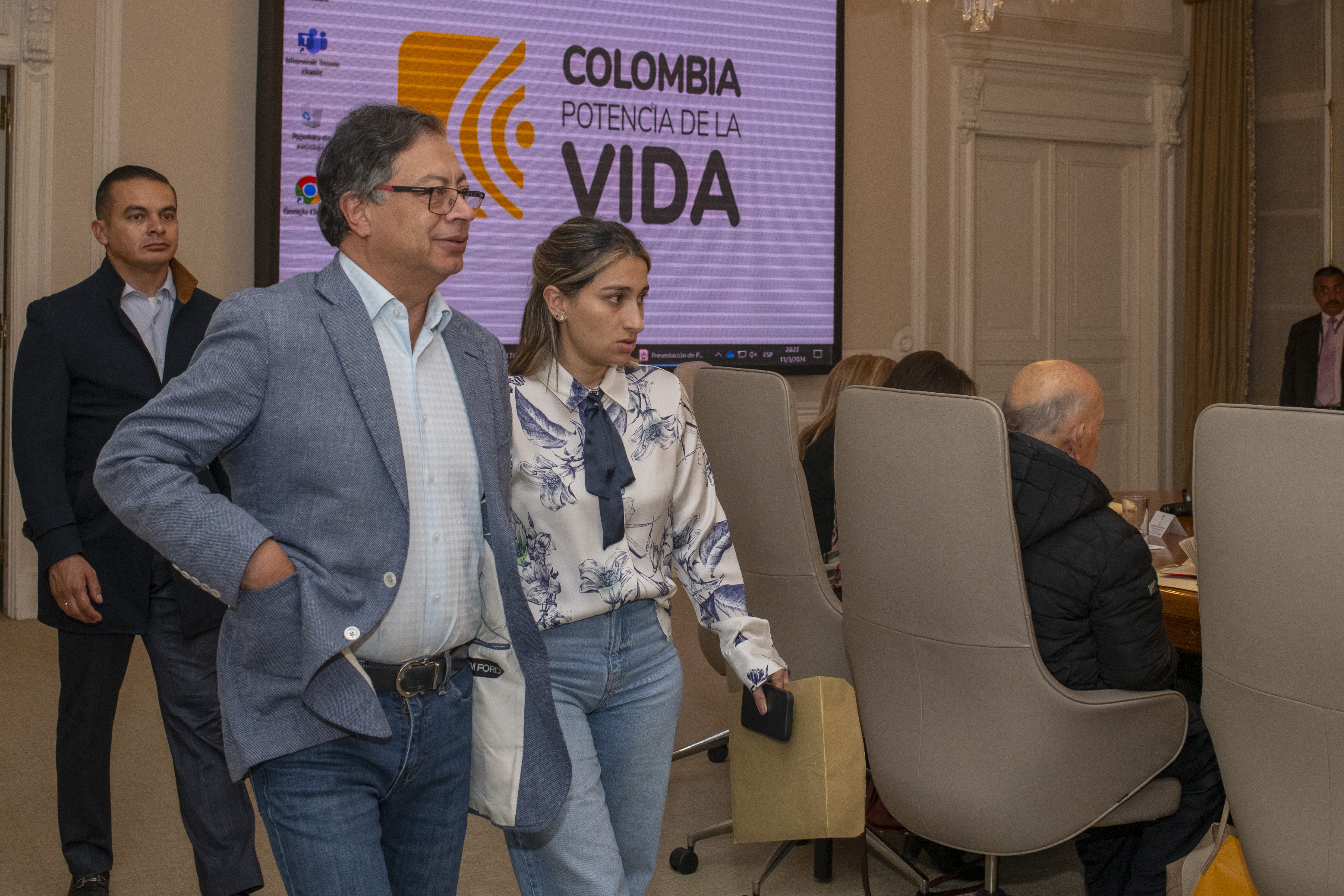 “Buen viento y buena mar”: Petro acepta la renuncia de Laura Sarabia