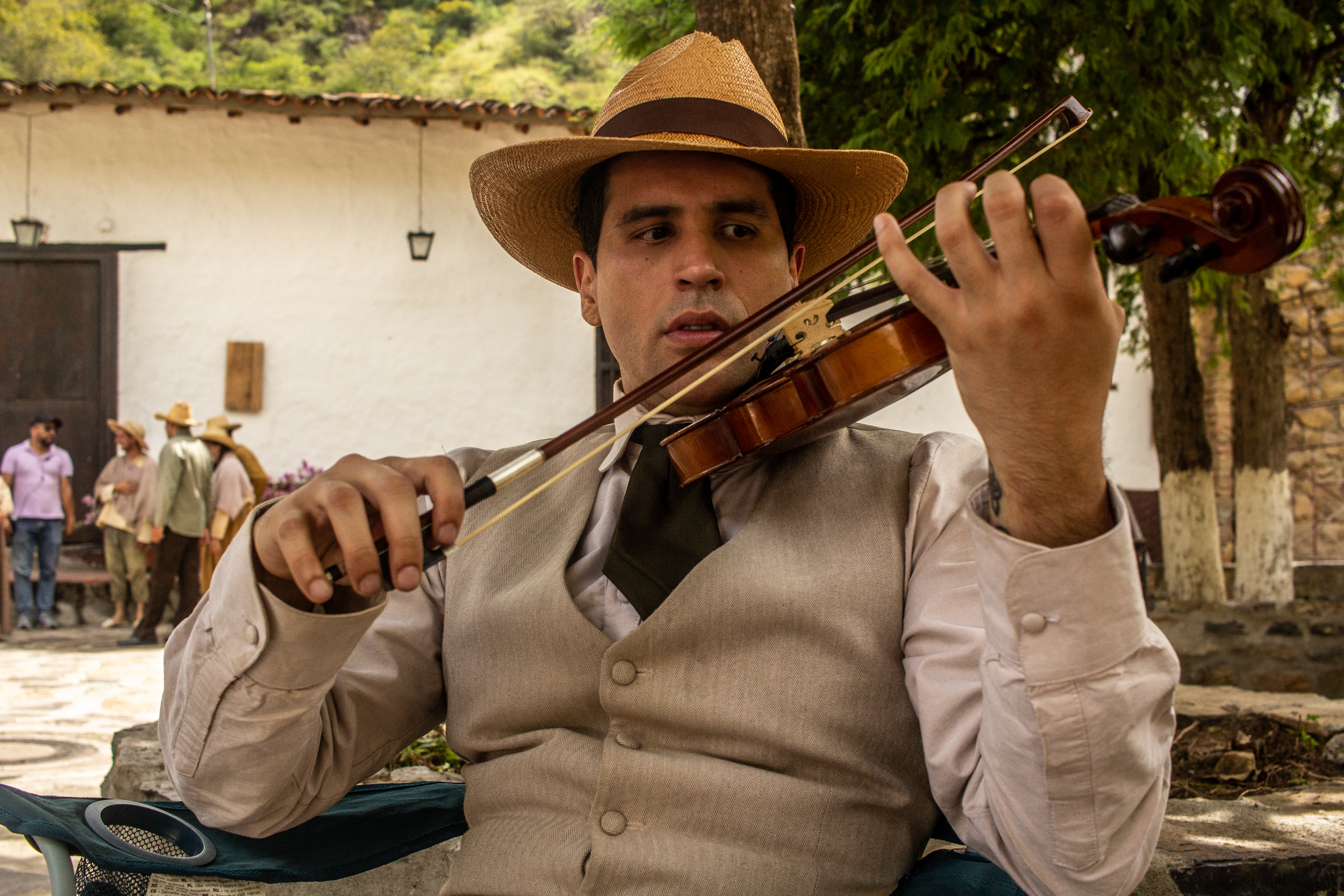 ⁠’El silencio’: sinopsis, estreno, elenco y más sobre bioserie del músico Luis A. Calvo