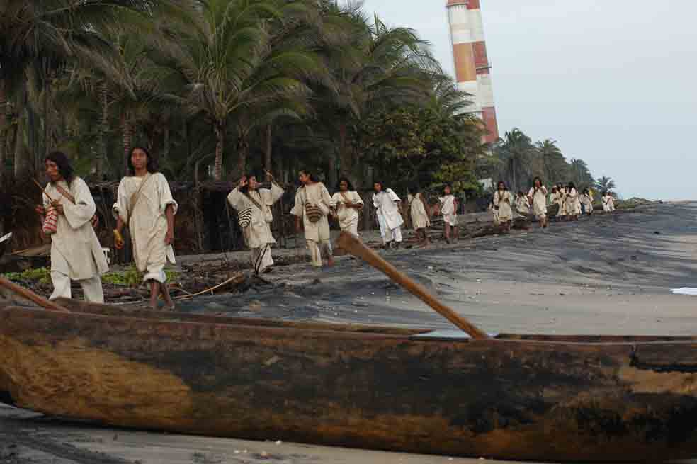 ‘Hay 890 mil indígenas en riesgo de extinción’