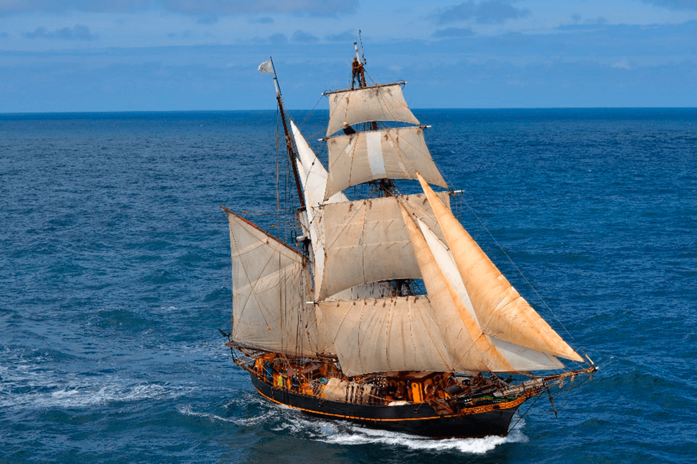 El primer velero de carga del mundo llegó a Colombia