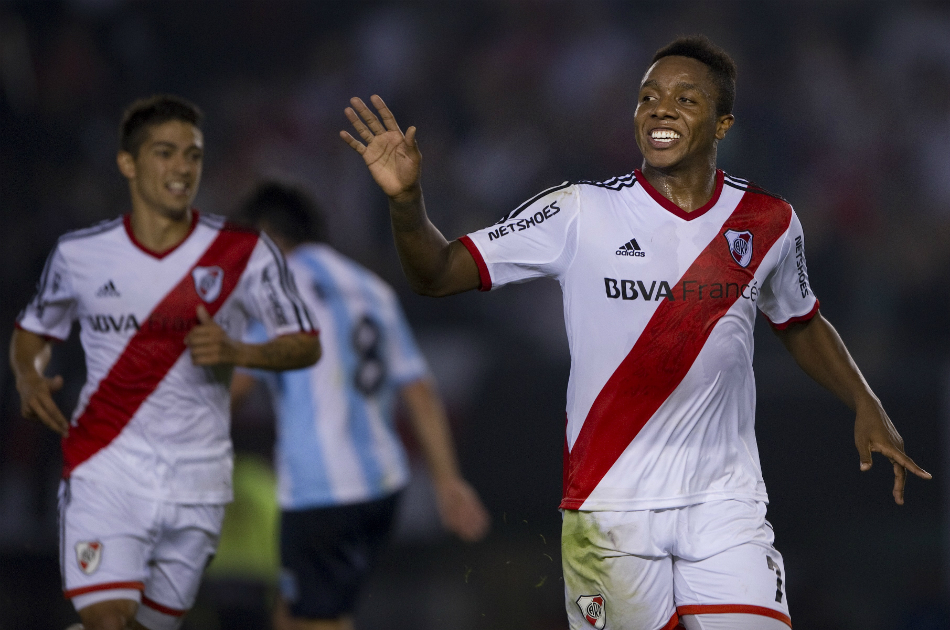 Carlos Carbonero marcó en el triunfo de River sobre Racing