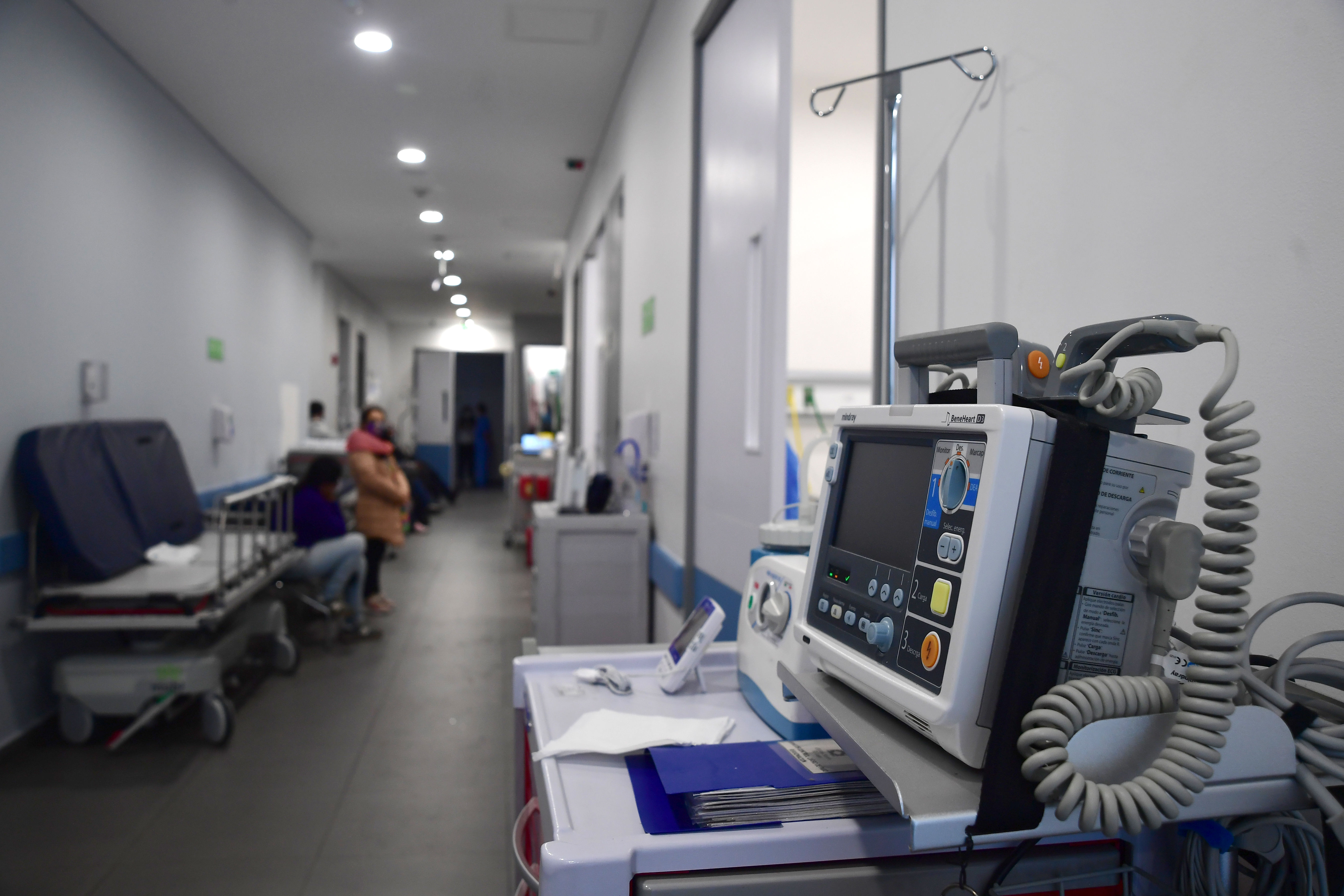 Sec. de Salud emite alerta por alta ocupación hospitalaria por pico respiratorio en Bogotá