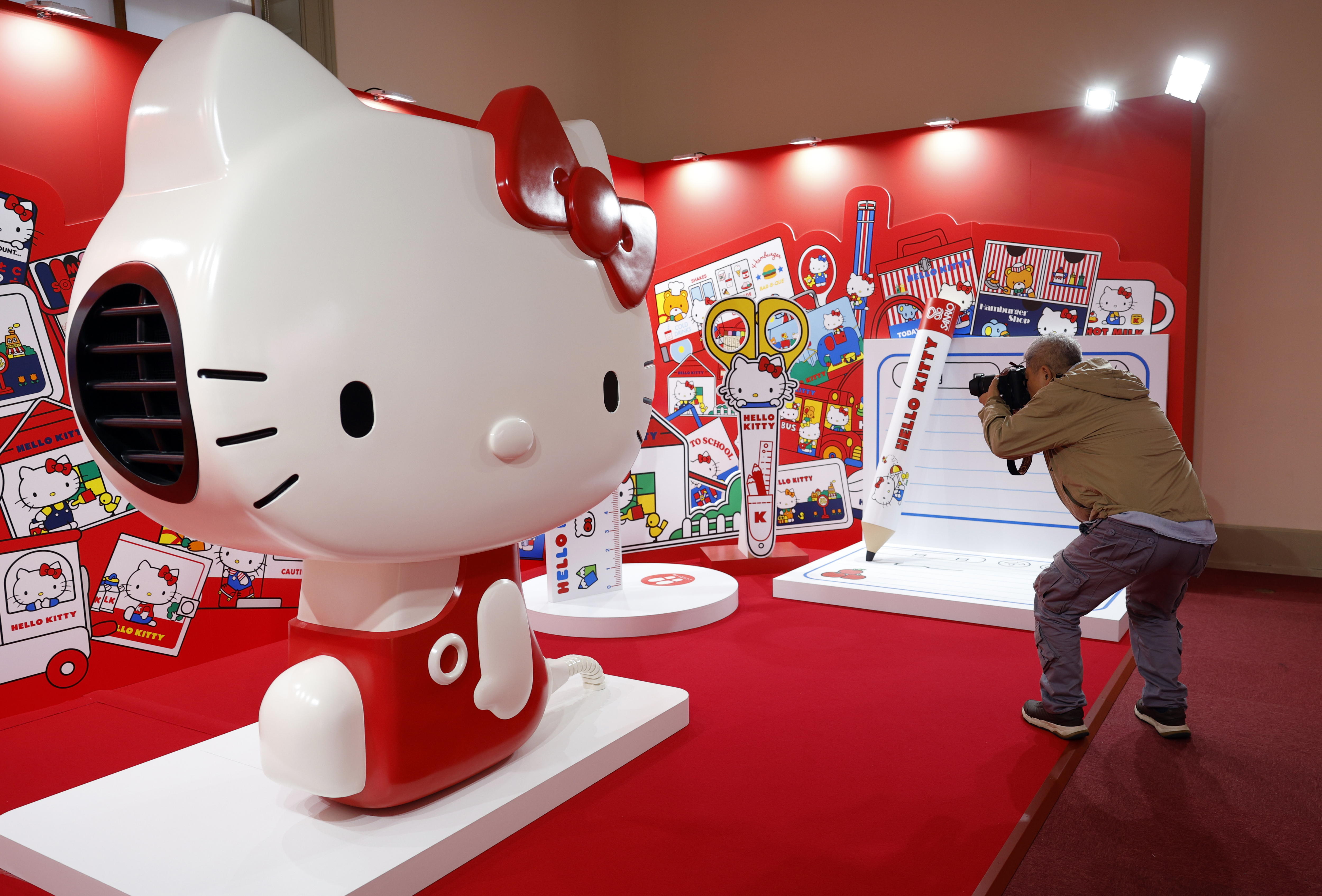 Hello Kitty celebra 50 años de existencia