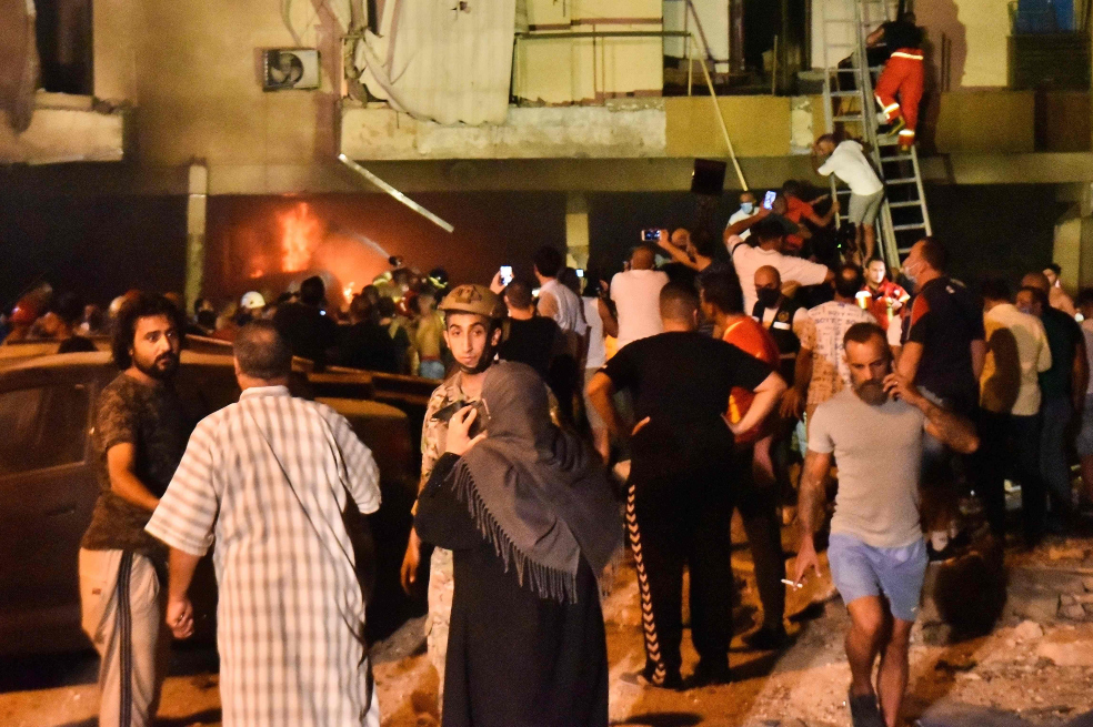 Cuatro muertos en Beirut deja incendio y explosión de tanque de combustible