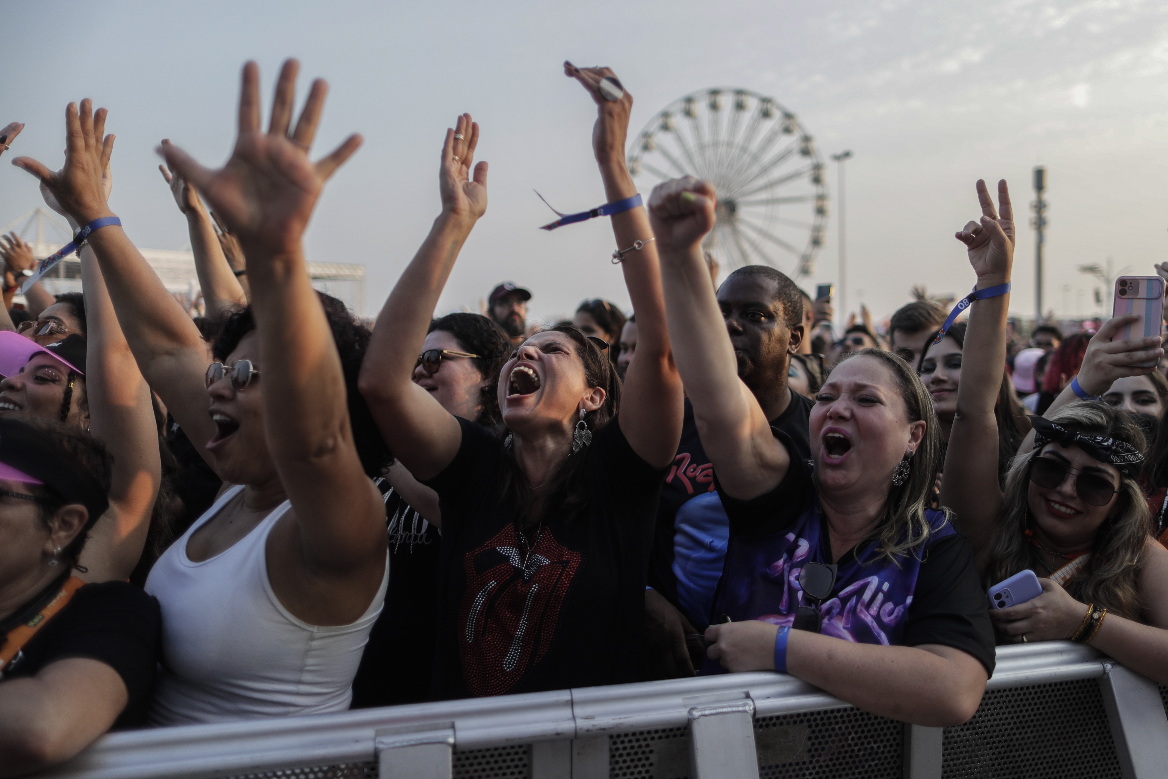Festival Rock in Rio, en Brasil, atrae a 10.000 turistas extranjeros de 21 países