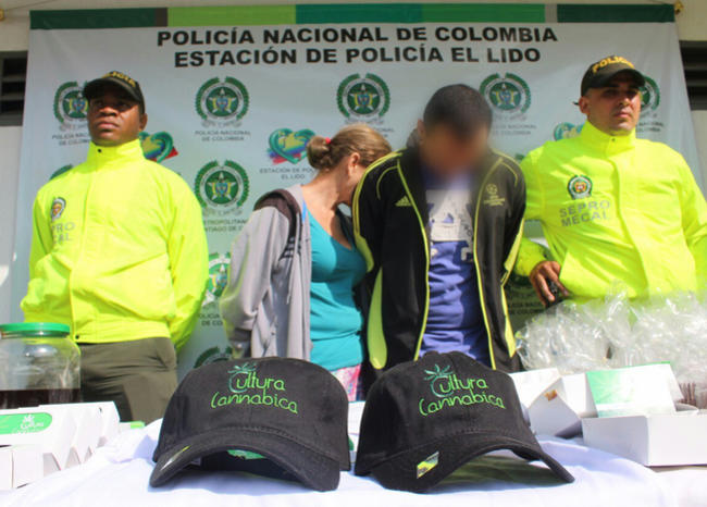 A la cárcel madre e hijo que vendían pasteles con marihuana en Cali