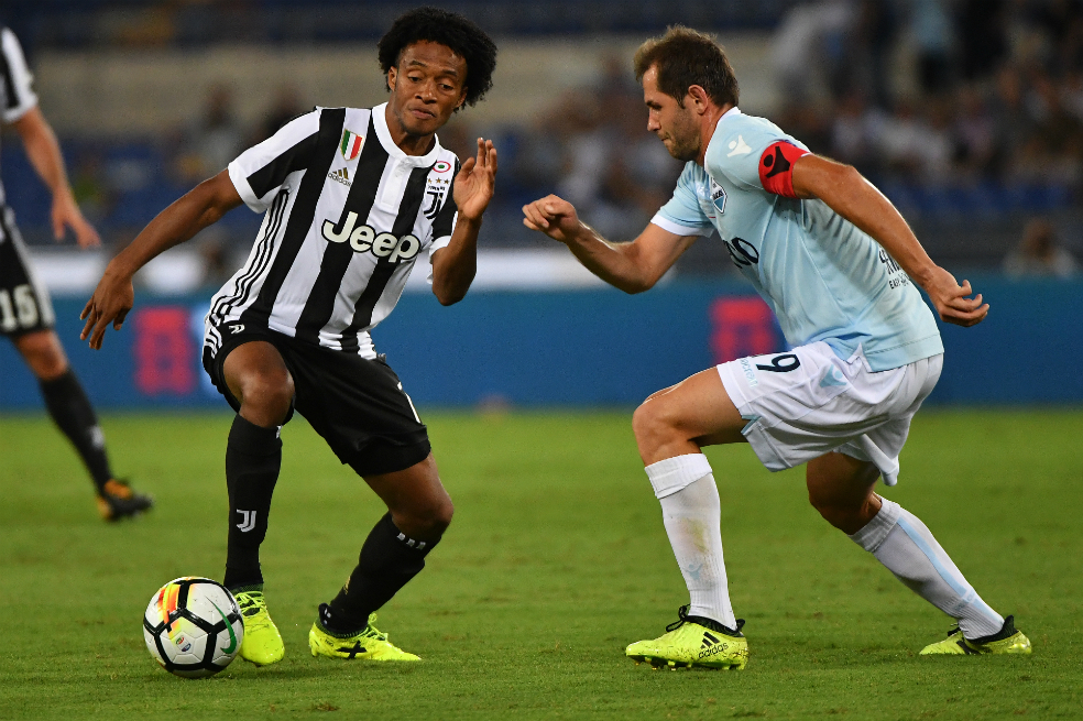 Cuadrado, titular en derrota de Juventus en la Supercopa de Italia