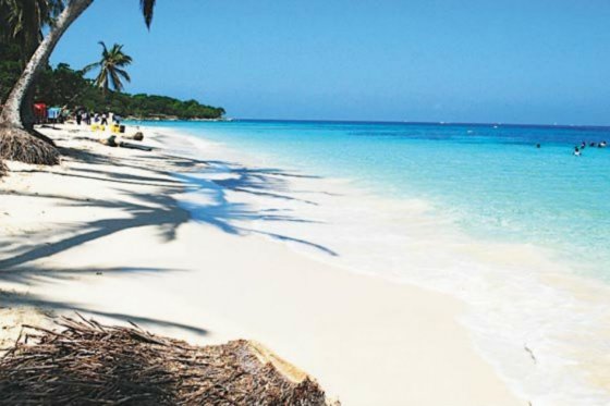 Imponen restricción de horario para bañistas en Playa Blanca, Cartagena