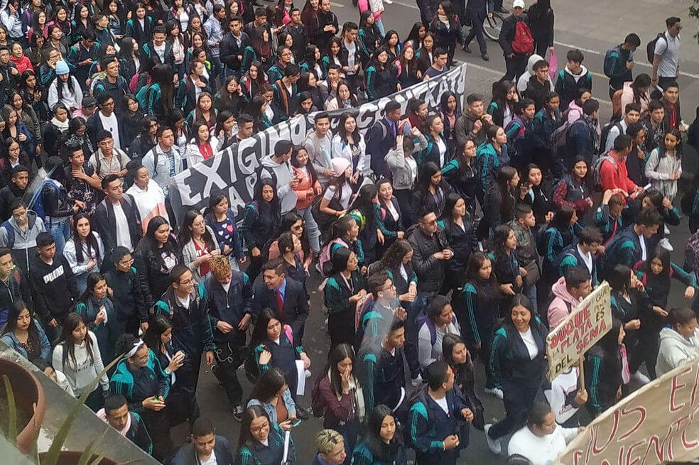 Estudiantes e instructores del SENA protestan por falta de insumos y espacios de clases