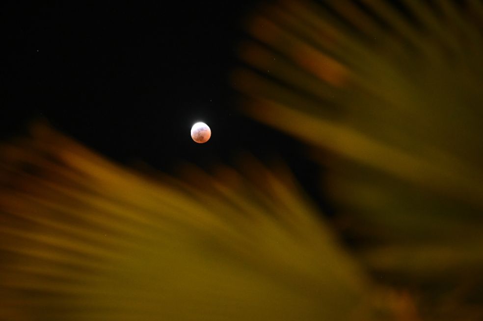 El próximo eclipse total de Luna tendrá lugar los días 7 y 8 de septiembre de este año, pero será visible principalmente en África, Europa, Asia y Australia.