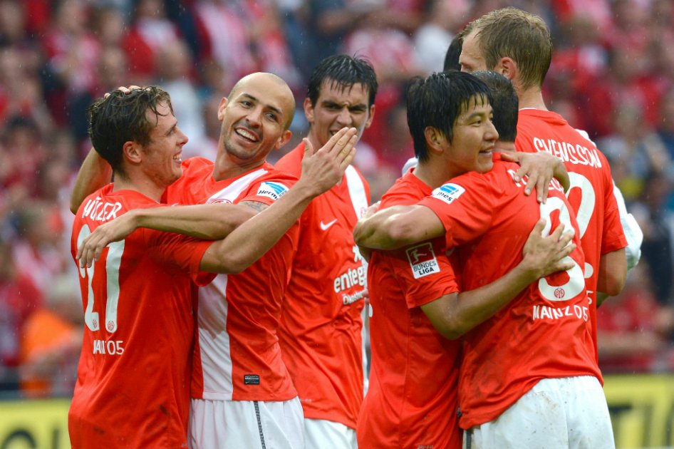 Elkin Soto anotó el gol del empate del Mainz 05 ante el Hannover