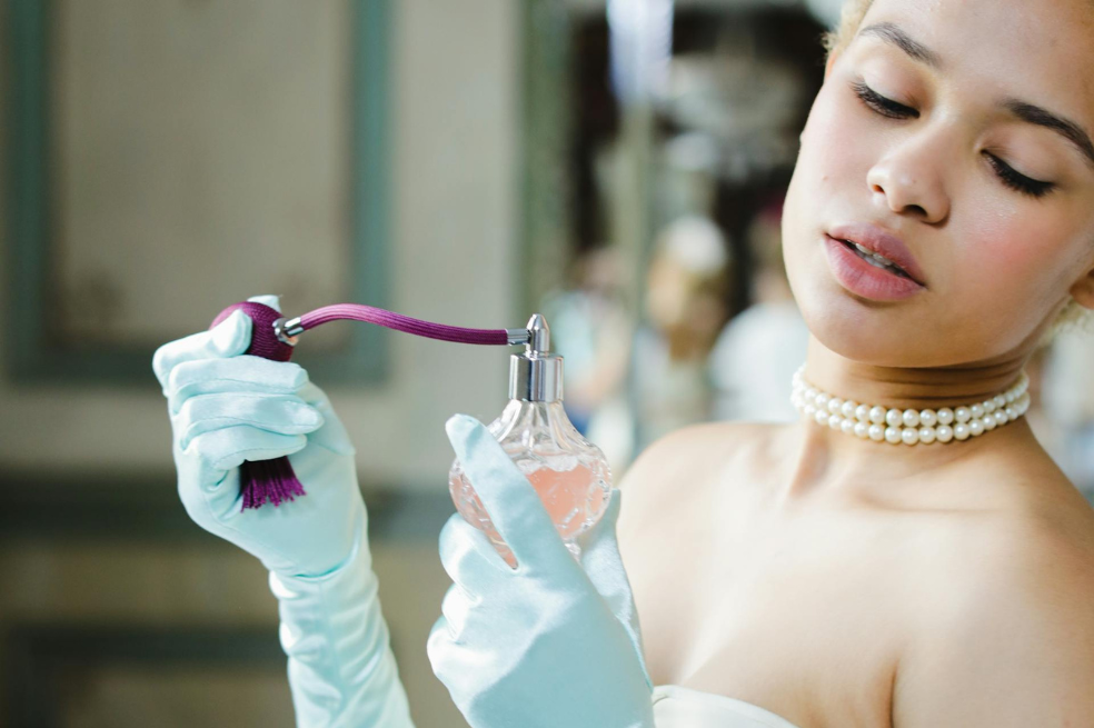 ¿Buscas regalo para Amor y Amistad? 5 consejos para elegir el perfume ideal
