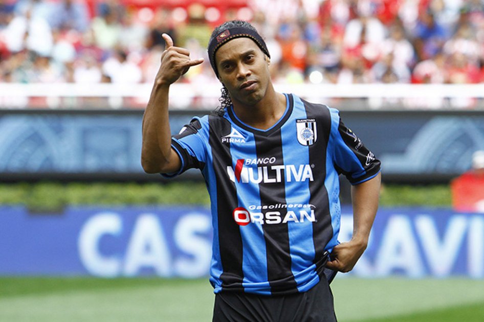 Ronaldinho no continuará con el Querétaro