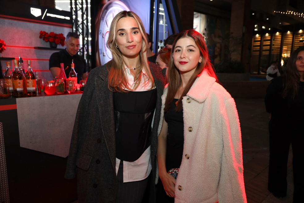 Pau Cala y María Manu Gomez