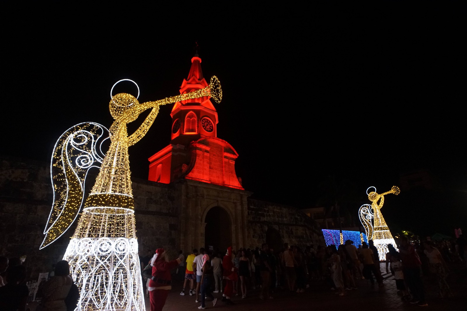Navidad en Cartagena: el naufragio, los frailes y las luces en las murallas